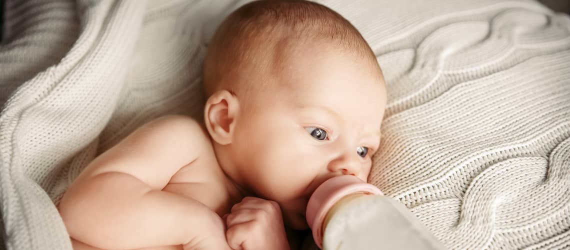 How do I know that formula milk does not agree with my baby?