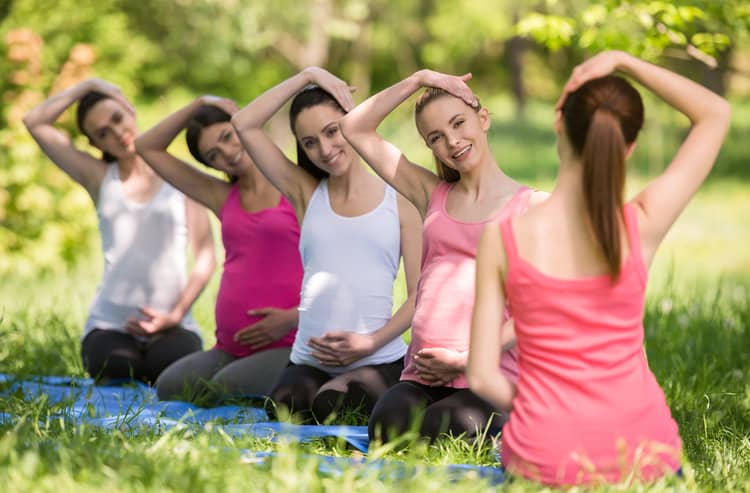 Exercises in pregnancy stretching the neck