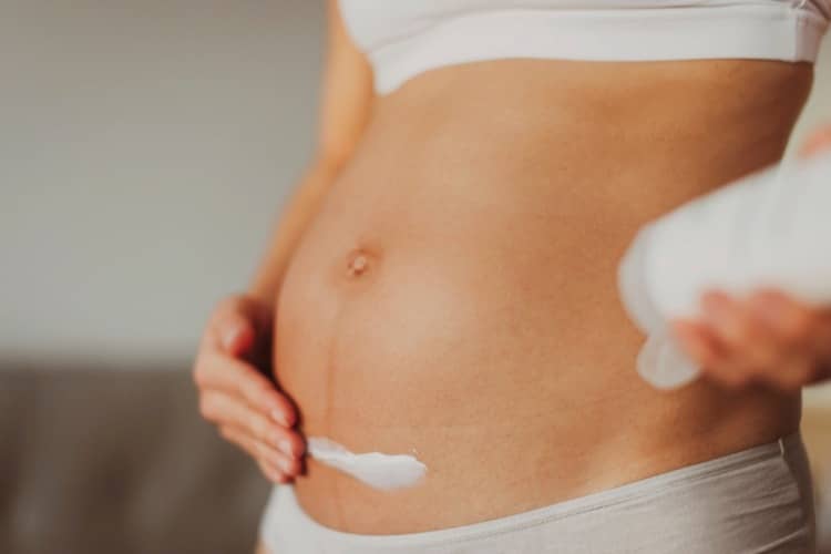 Tanning of the abdomen during pregnancy