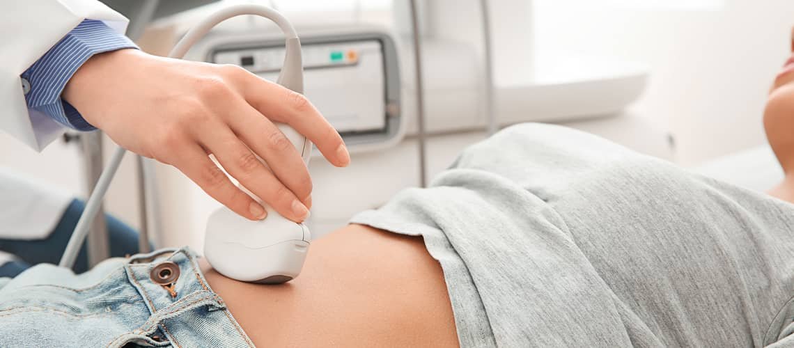 When should i see a gynecologist when pregnant?