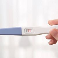 What does a positive pregnancy test look like?